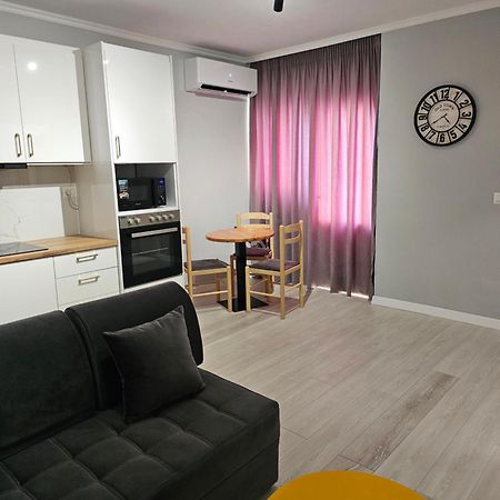 Stephan Apartments Sarande Ngoại thất bức ảnh
